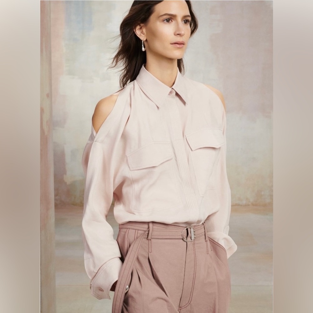 NWT Zara SRPLS Shirt. Lyocell & viscose. Pearl pink. Size XS. Runs a bit large.